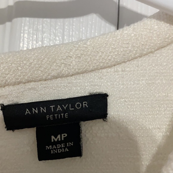 Ann Taylor Petite tank - Picture 2 of 9